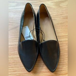 Black loafers NWT
